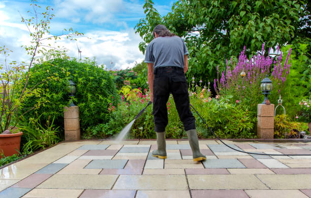 Best Pool Deck Cleaning  in Enola, PA